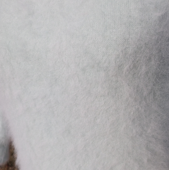 Angora! Motta Knitwear Mint Green Fuzzy Italian Angora Sweater - Picture 6 of 15